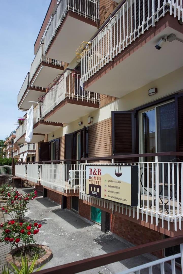 B&B Domus Vettii Pompeï Buitenkant foto